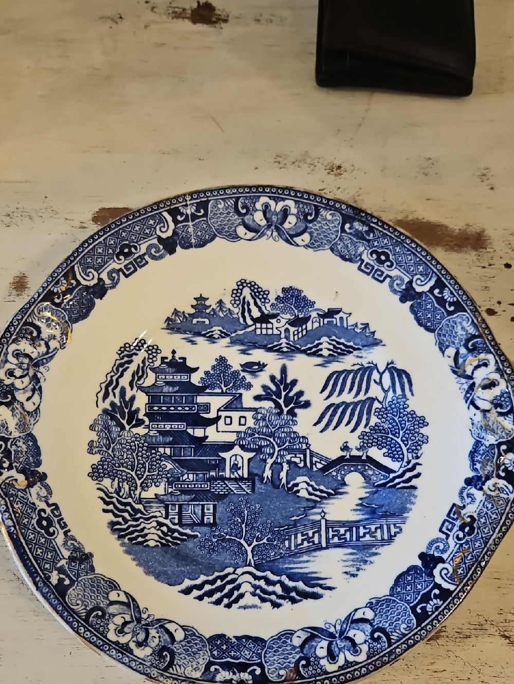 Vintige Blue and White Willow Pattern Decorative Plate